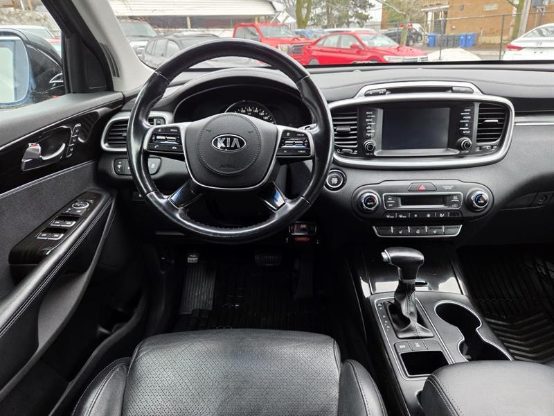2019 Kia Sorento - Image 15