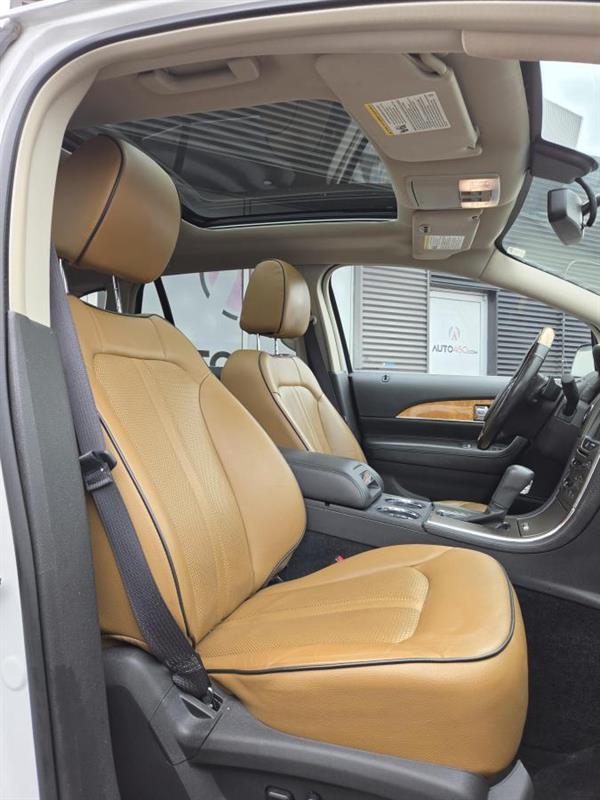 2013 Lincoln MKX - Image 11