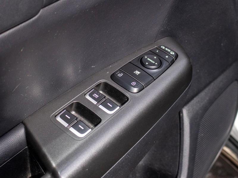 kia Sportage 2022 - 33