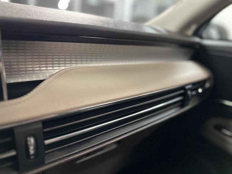 lincoln Corsair 2024 - 27