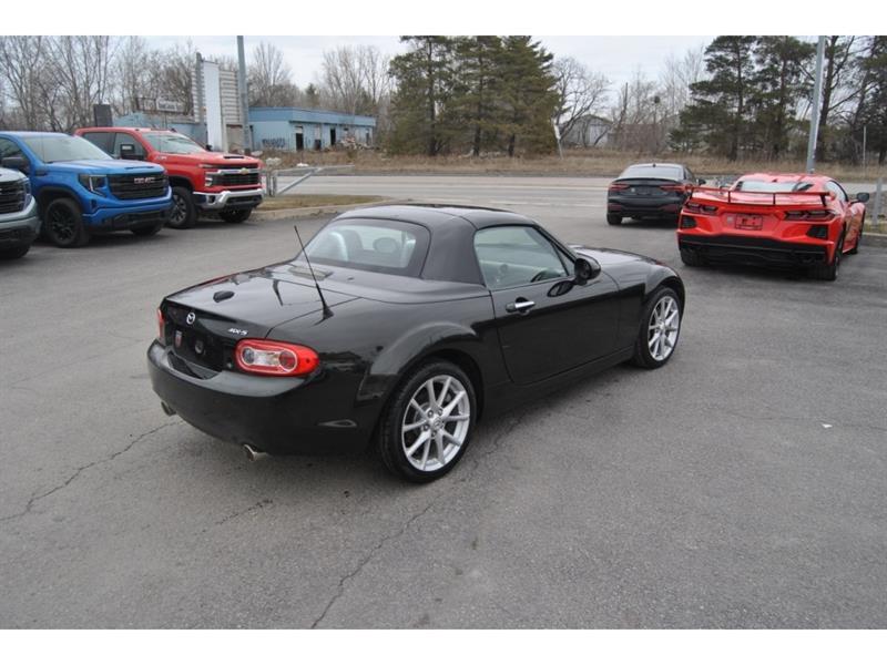 2011 Mazda Miata - Image 10