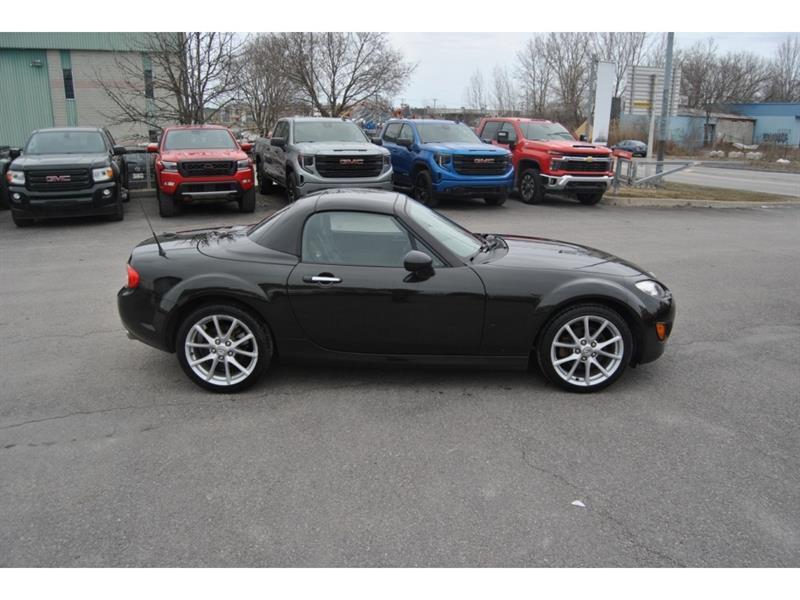 2011 Mazda Miata - Image 12