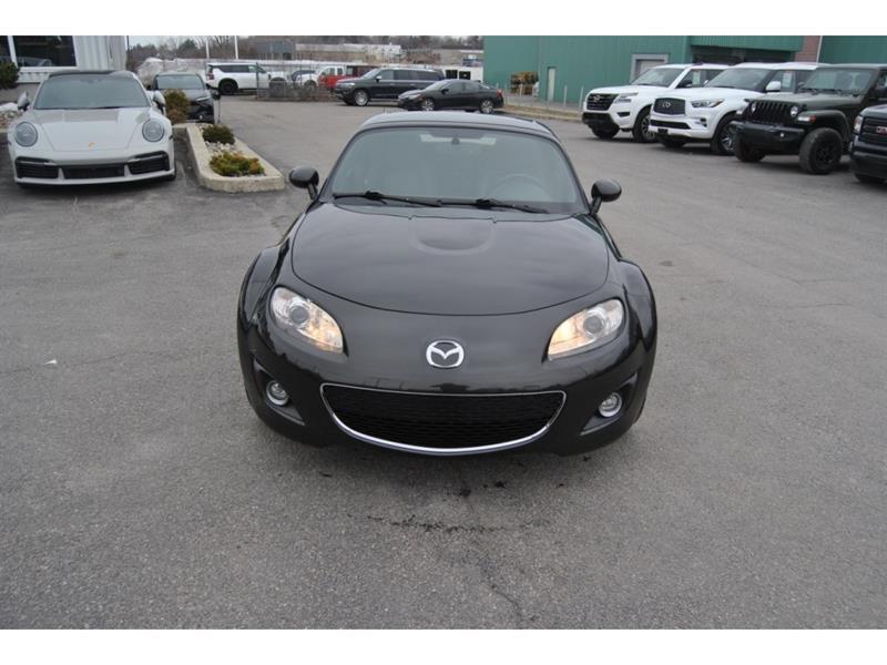 2011 Mazda Miata - Image 16
