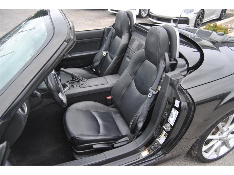 2011 Mazda Miata - Image 17