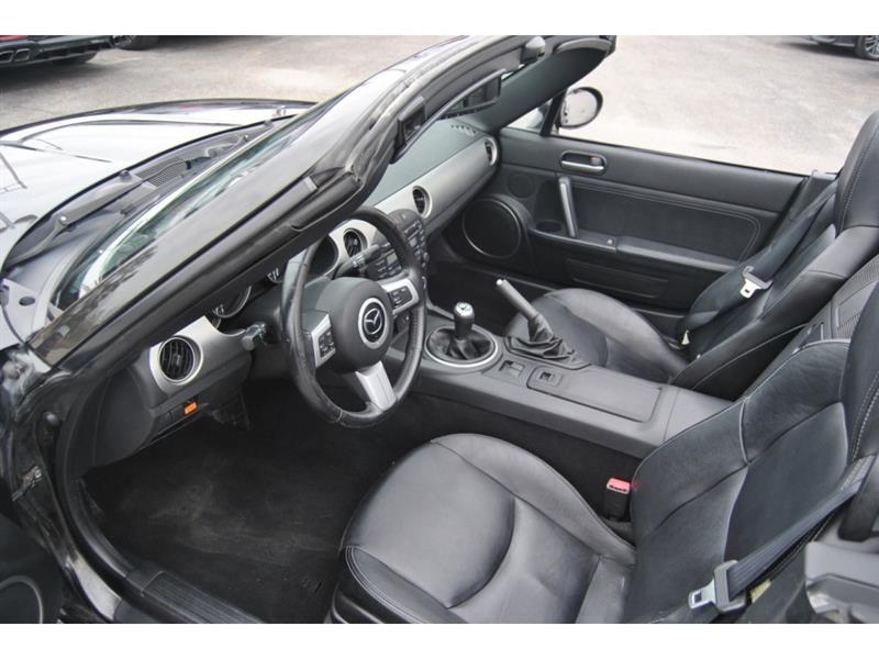 2011 Mazda Miata - Image 19