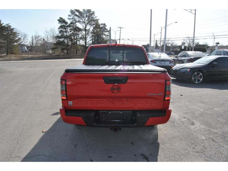 2022 Nissan Frontier - Image 4