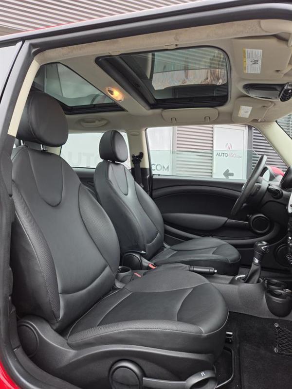 2013 Mini Cooper - Image 11