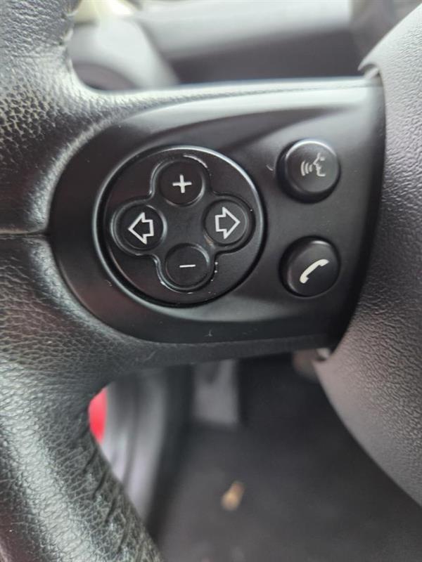 2013 Mini Cooper - Image 15