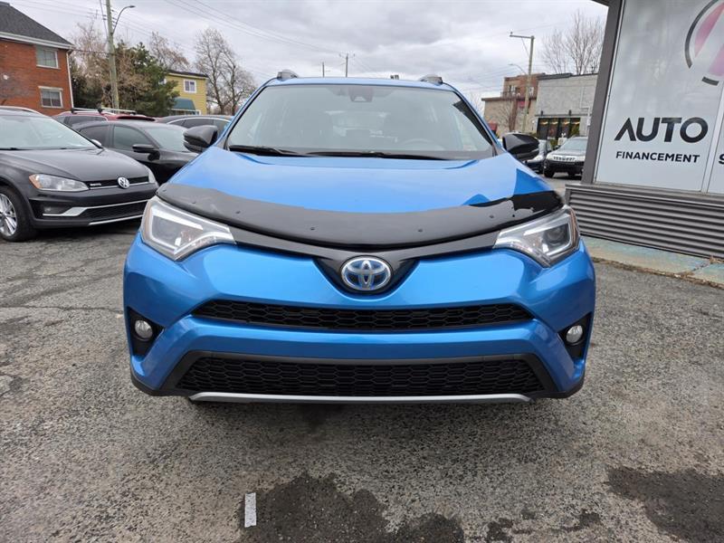 2017 Toyota RAV4 - Image 2