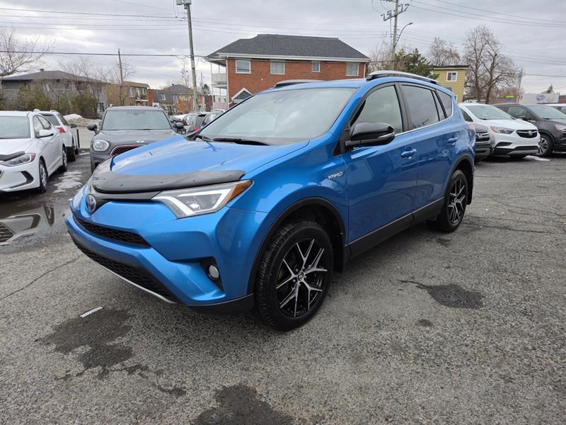 2017 Toyota RAV4 - Image 3
