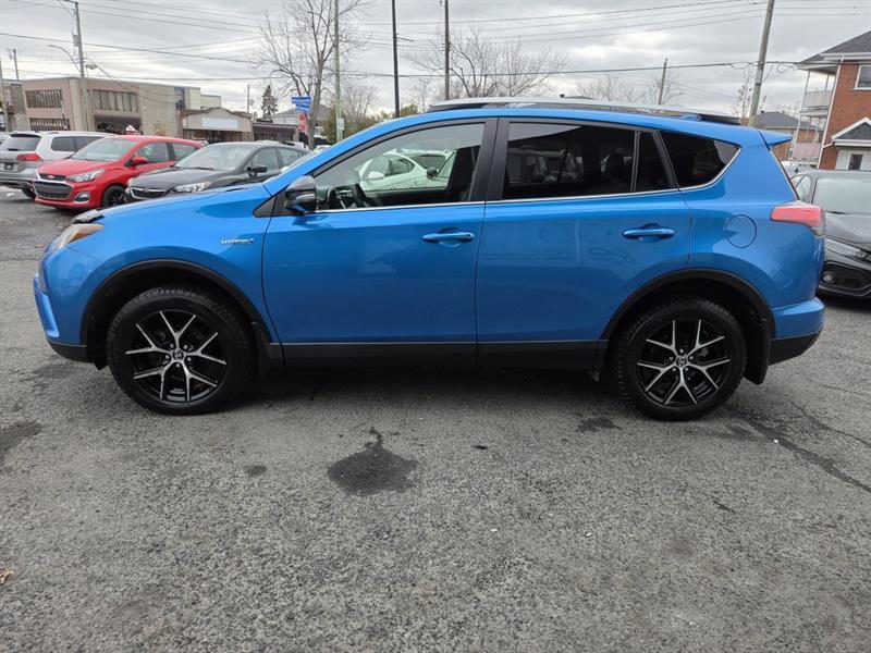 2017 Toyota RAV4 - Image 4