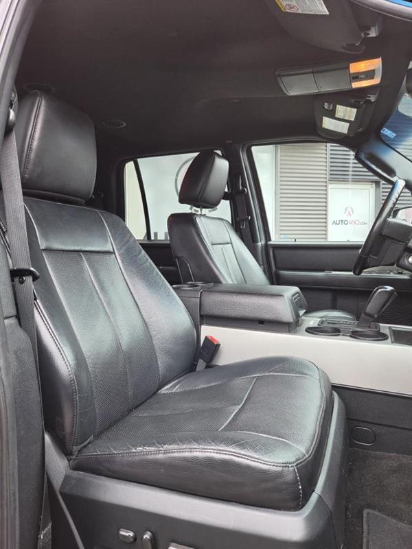 2017 Ford Expedition - Image 12