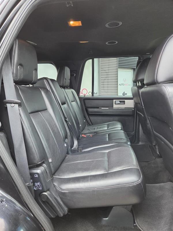 2017 Ford Expedition - Image 13