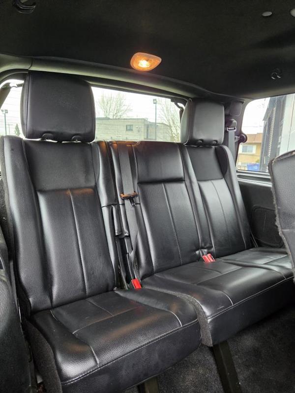 2017 Ford Expedition - Image 14