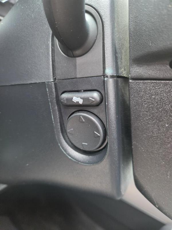 2017 Ford Expedition - Image 24