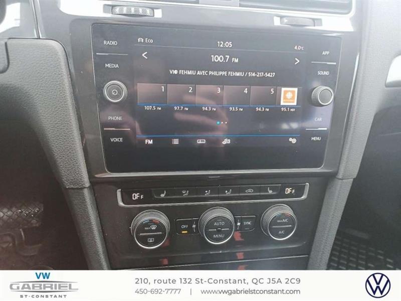 Volkswagen e-Golf 10