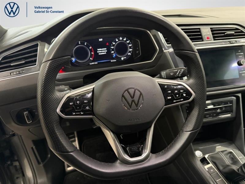 volkswagen Tiguan 2022 - 24