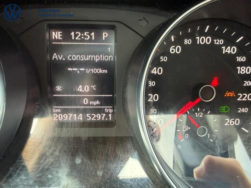 volkswagen Passat 2017 - 12