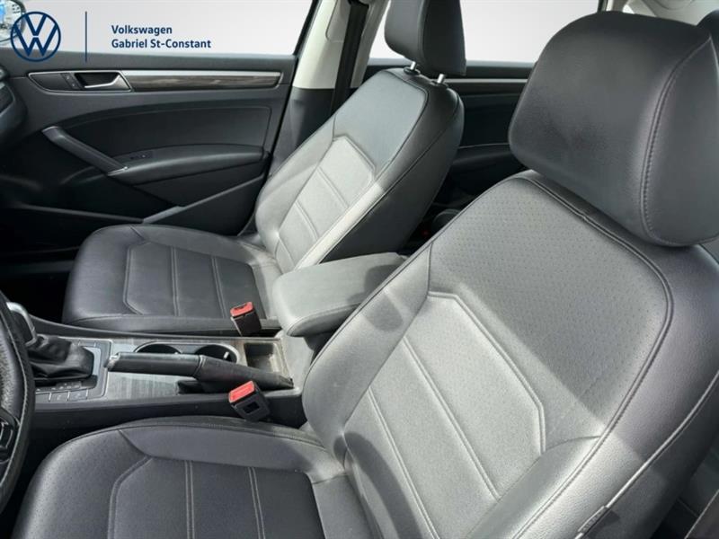 volkswagen Passat 2017 - 14