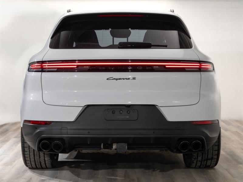 porsche Cayenne 2024 - 2