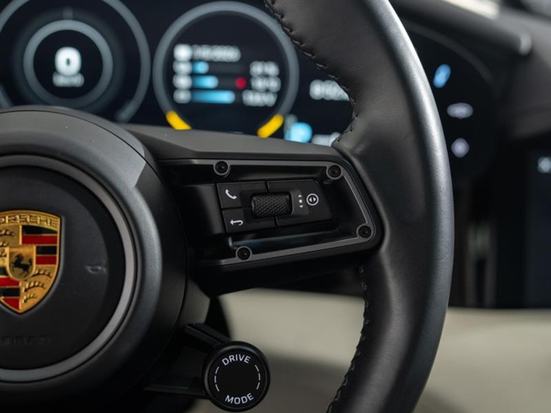 porsche Taycan 2023 - 15