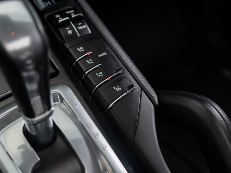 porsche Cayenne 2018 - 32