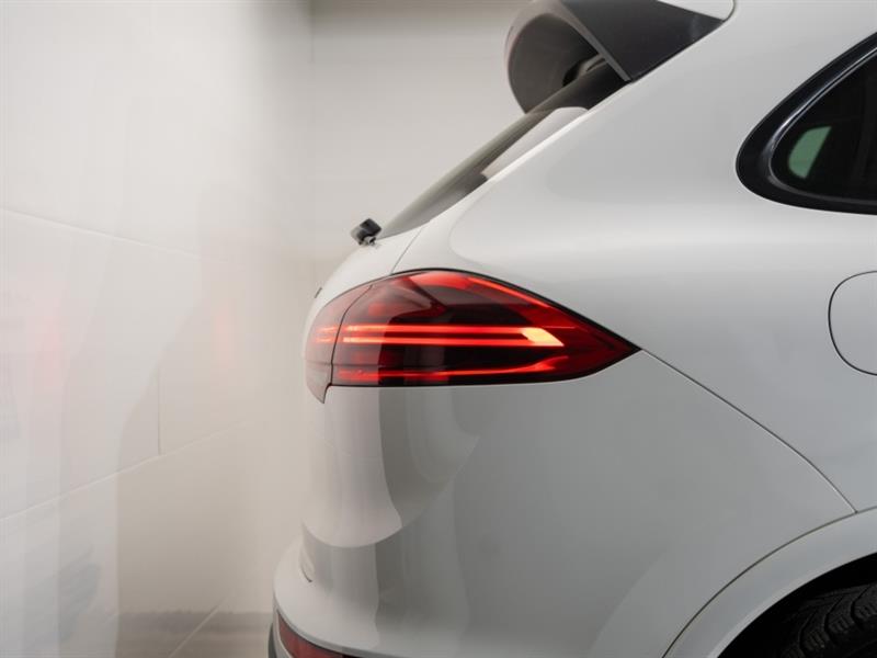 porsche Cayenne 2018 - 37