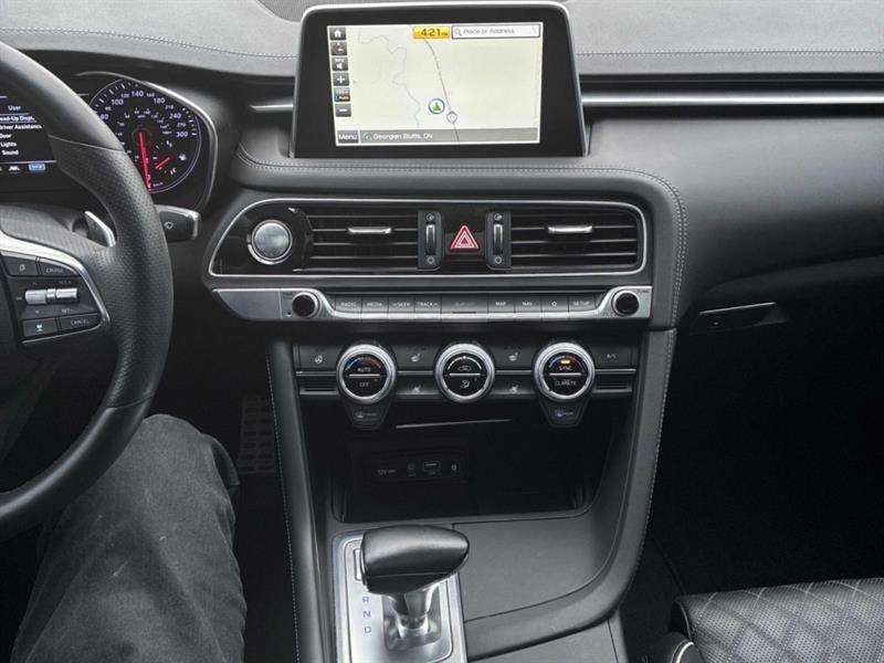 genesis G70 2020 - 7
