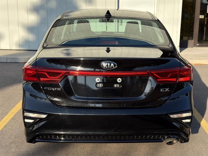 kia Forte 2021 - 4