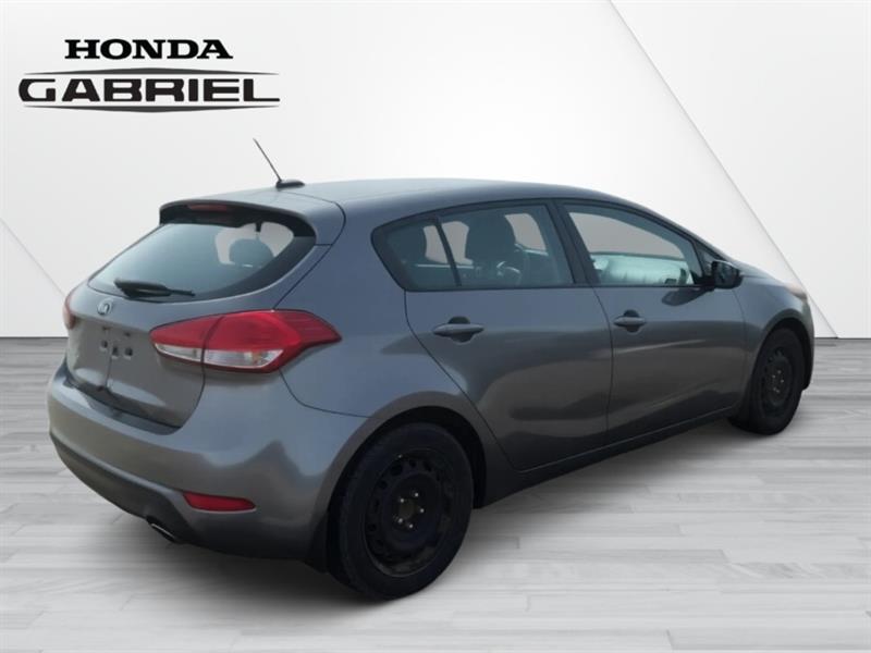 kia Forte 5-Door 2016 - 5