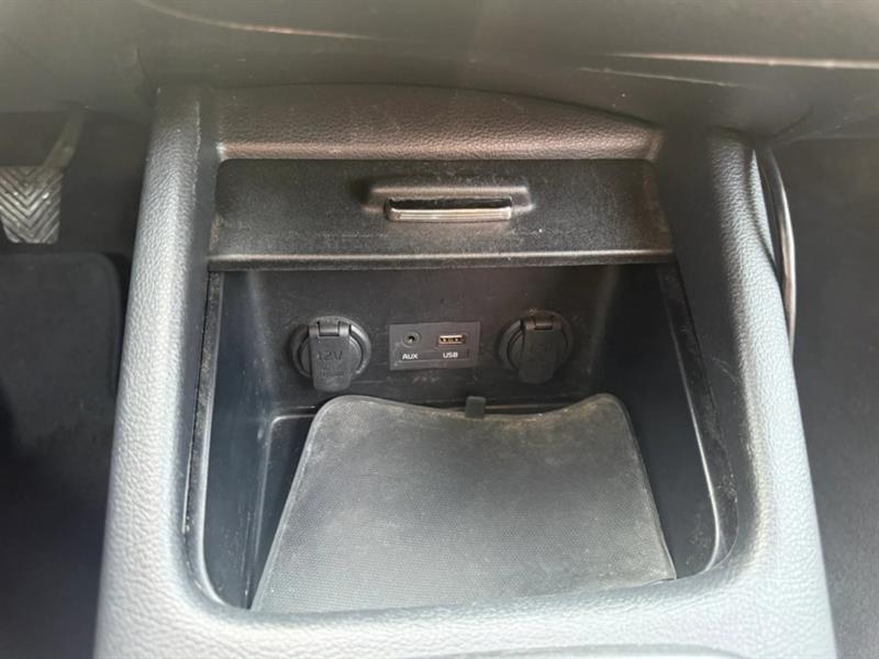 kia Forte 5-Door 2016 - 18