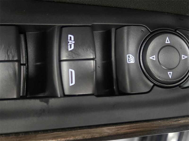 chevrolet Silverado 1500 2022 - 11