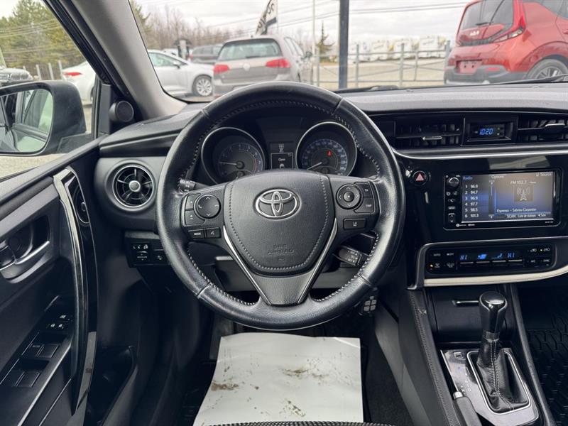 toyota Corolla iM 2018 - 17