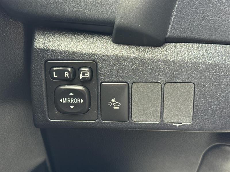 toyota Corolla iM 2018 - 18