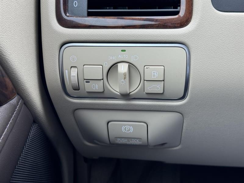 volvo XC70 2014 - 21