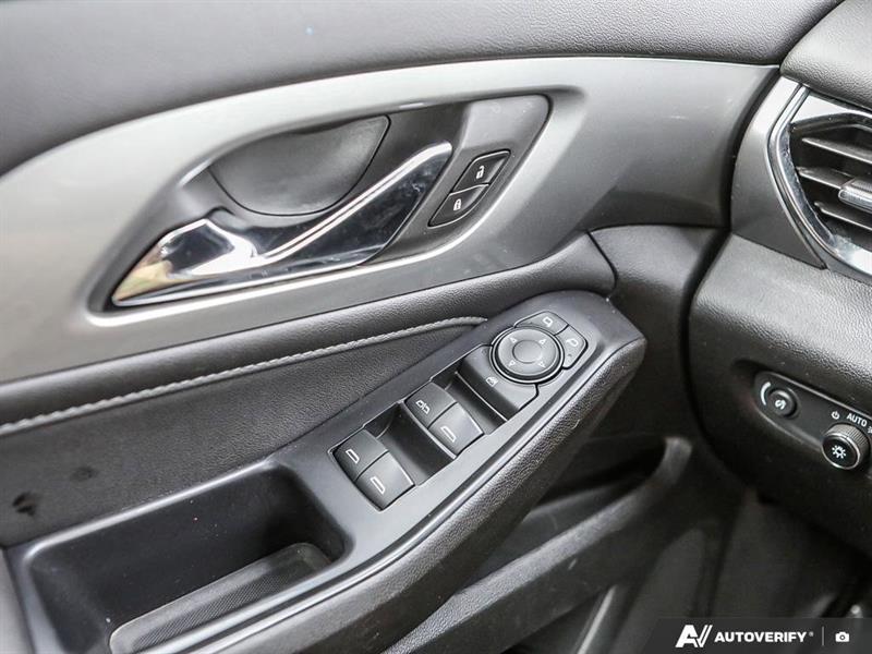 chevrolet Traverse 2022 - 11