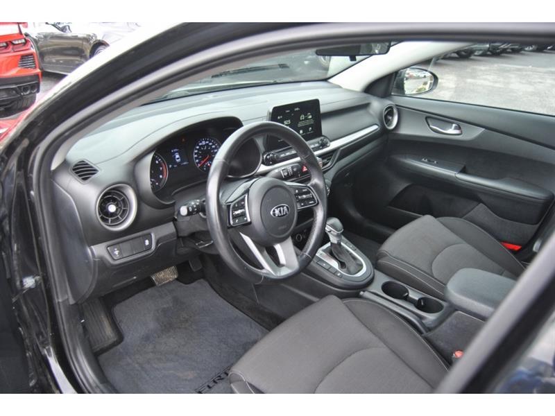 2020 Kia Forte - Image 13