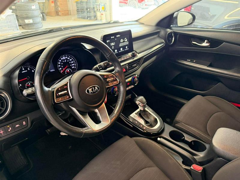 kia Forte 2019 - 9