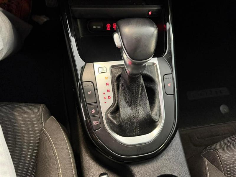 kia Forte 2019 - 17