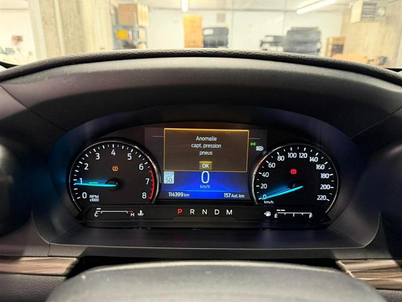 ford Explorer 2021 - 24