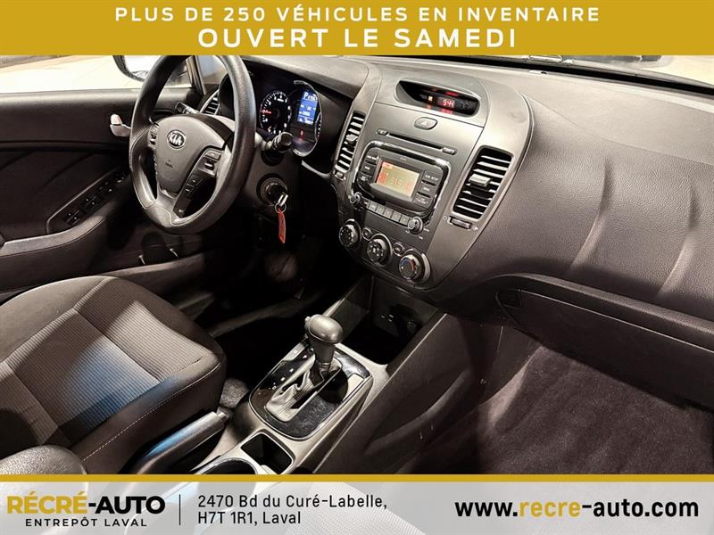 kia Forte 2017 - 12