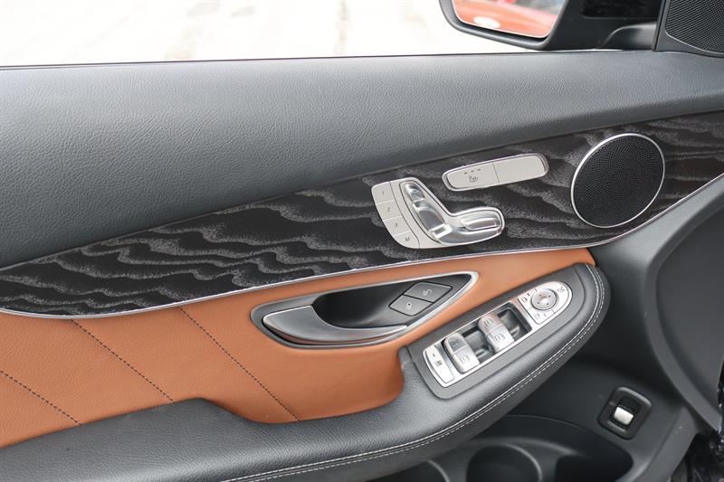 mercedes-benz GLC 2022 - 11