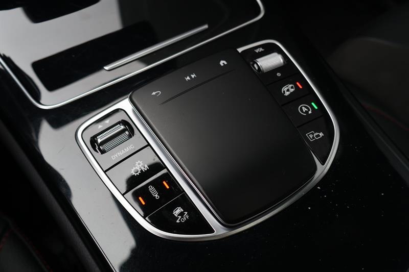 mercedes-benz GLC 2022 - 26