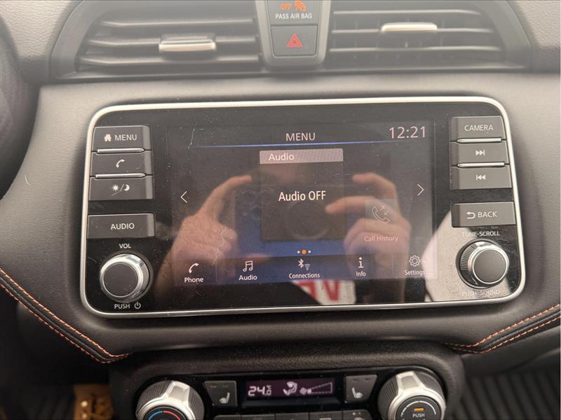nissan Versa 2022 - 13