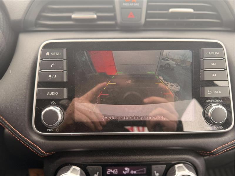 nissan Versa 2022 - 14