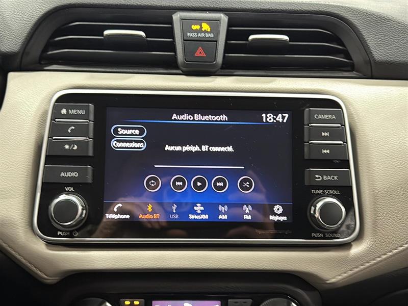 nissan Versa 2021 - 16