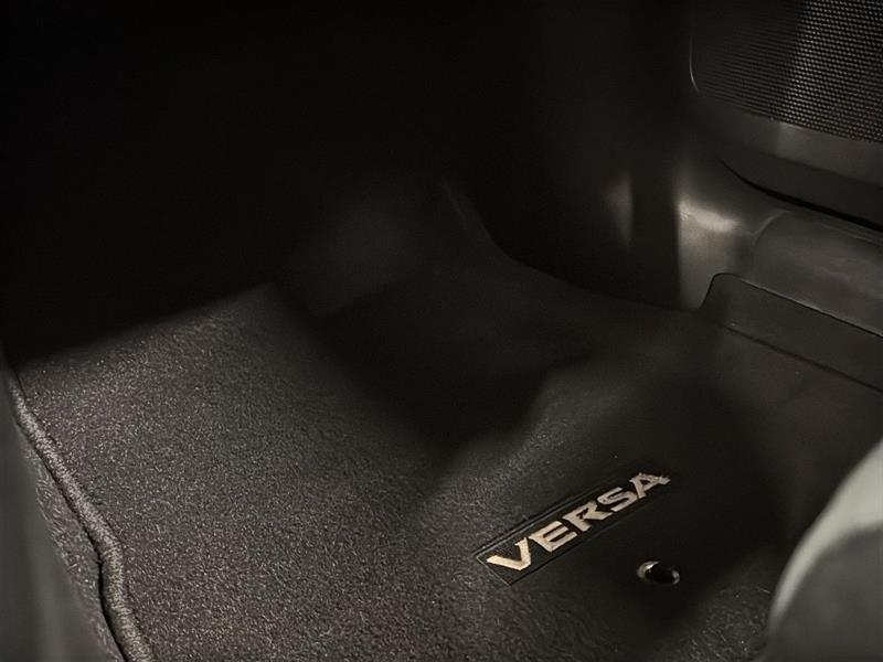 nissan Versa 2021 - 19