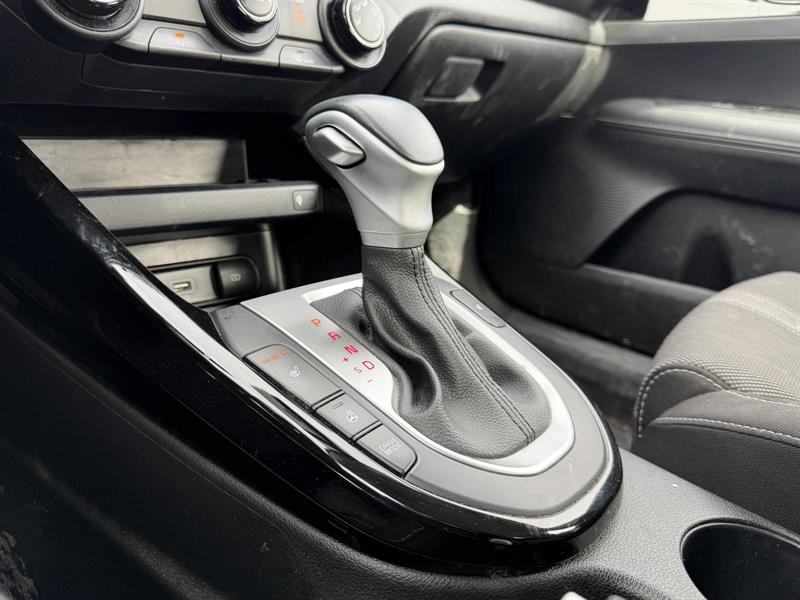 kia Forte 2023 - 16