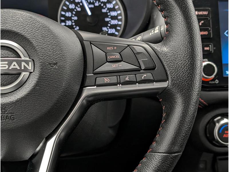 nissan Versa 2023 - 12