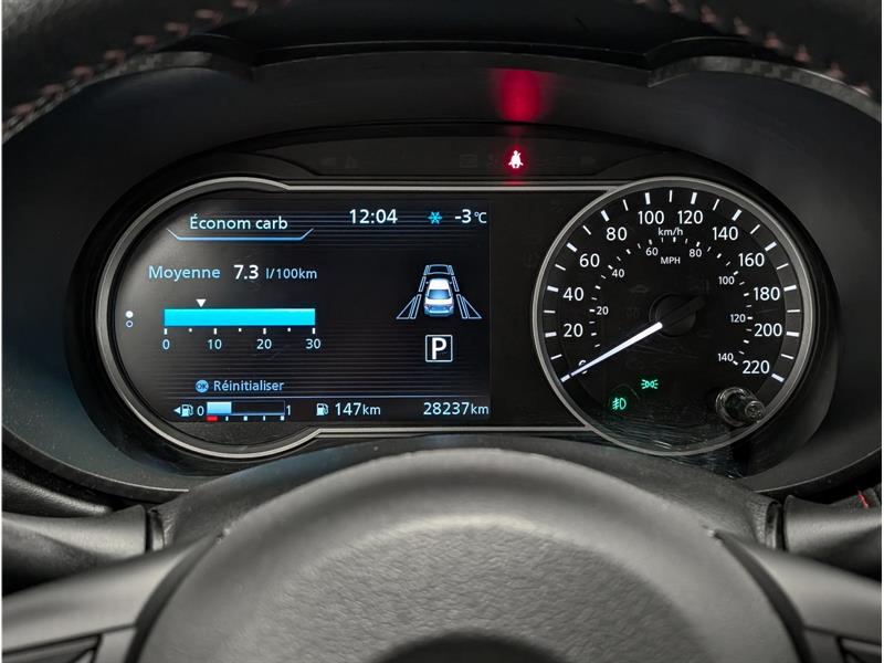 nissan Versa 2023 - 15